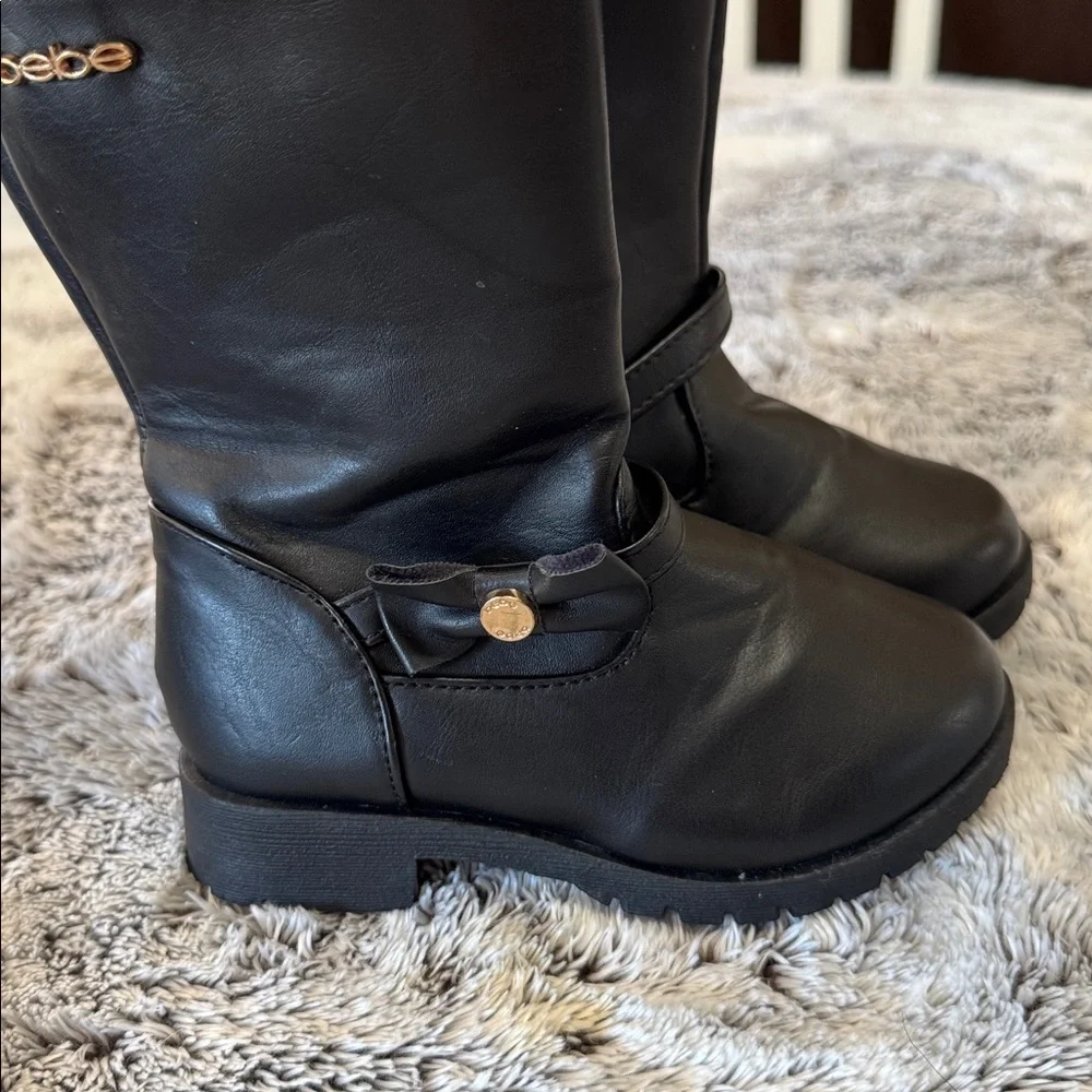 NWOT Bebe Girls Toddler 8 Black Gold Zipper Riding Boots Winter Bow Faux Leather